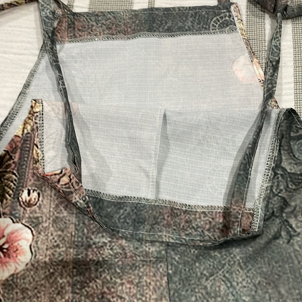 Green Floral overalls - Picture 8 of 8